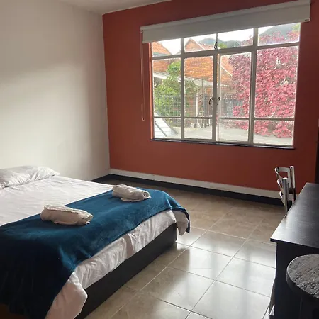 Republica Hostel Cabin Beds-3